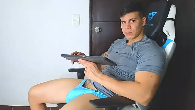 Ethanstill1 online show from 7, 12, 2024