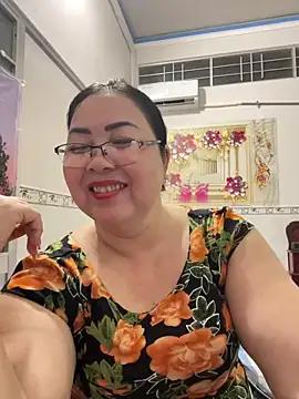 Snapshot of NDith chatting on 30, 4, 2026 NDith online show from 30, 4, 2026