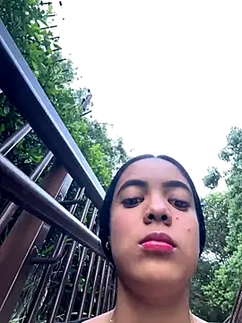 Snapshot of NAUGHTY_LITTLE_18 chatting on 21, 11, 2025 NAUGHTY LITTLE 18 online show from 21, 11, 2025