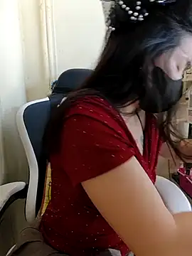 Snapshot of lyna_bl chatting on 13, 3, 2025 lyna bl online show from 13, 3, 2025