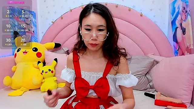 Nao  Chan  online show from 8, 2, 2025