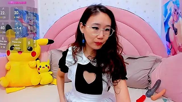 Nao  Chan  online show from 21, 2, 2025