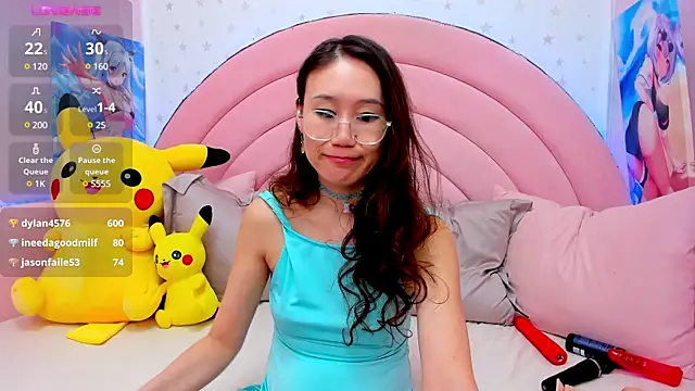 Nao  Chan  online show from 7, 3, 2025