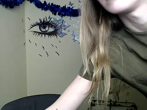 StrangerGi online show from 25, 2, 2025