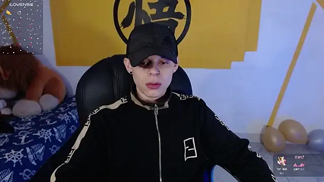 Snapshot of Matthew_Boy_ chatting on 2, 2, 2025 Matthew Boy  online show from 2, 2, 2025