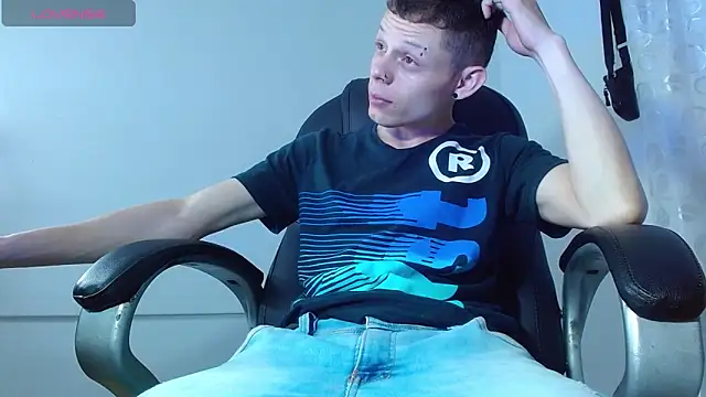 Snapshot of Matthew_Boy_ chatting on 20, 2, 2025 Matthew Boy  online show from 20, 2, 2025