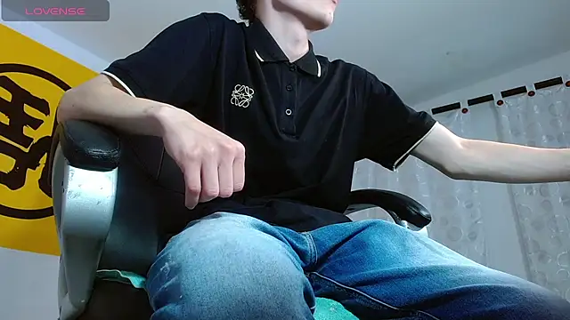 Snapshot of Matthew_Boy_ chatting on 23, 2, 2025 Matthew Boy  online show from 23, 2, 2025