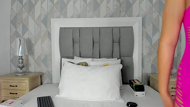 anais cooper online show from 18, 10, 2025