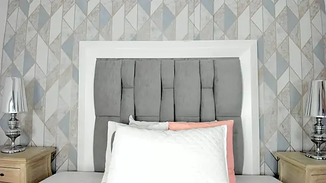 anais cooper online show from 18, 11, 2025