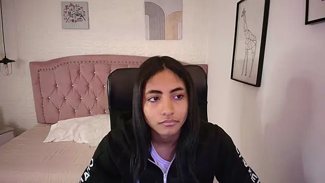 shaneelle online show from 18, 11, 2025