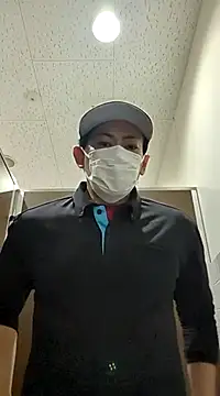 RYOTA8888888888 online show from 8, 3, 2025