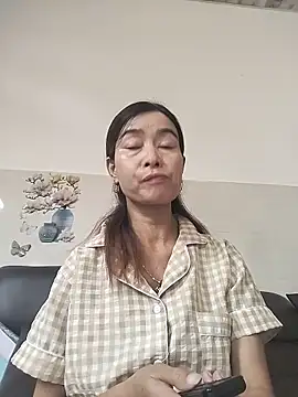 Sexy-ladyboobs20 online show from 16, 5, 2026