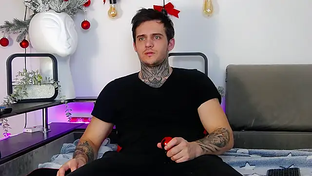 CarterCole online show from 27, 12, 2024