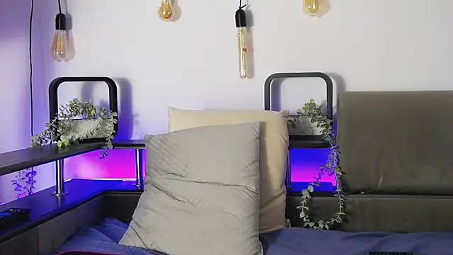 CarterCole online show from 31, 1, 2025