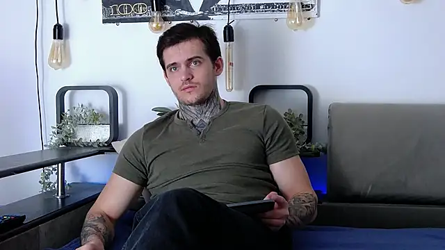 CarterCole online show from 9, 3, 2025