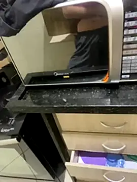 Maurob18 online show from 21, 10, 2025