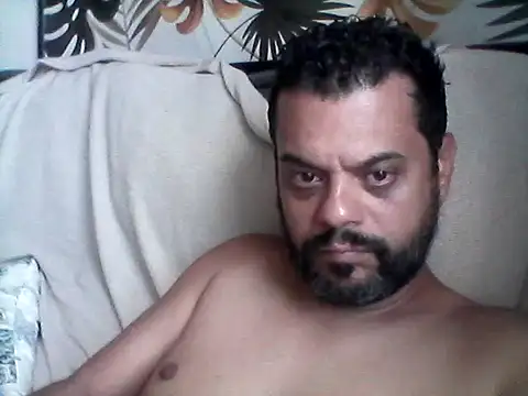 Snapshot of HornyBeachBoyBR chatting on 4, 3, 2026 HornyBeachBoyBR online show from 4, 3, 2026