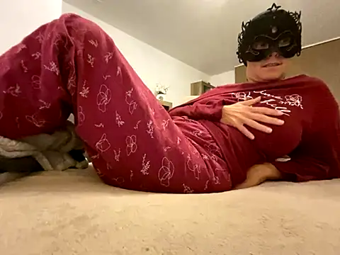 Marilou1983 online show from 18, 9, 2025