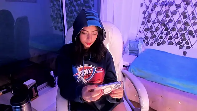 Vic beckeer online show from 13, 2, 2025