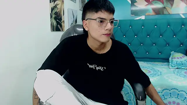 Noha scott online show from 1, 2, 2025