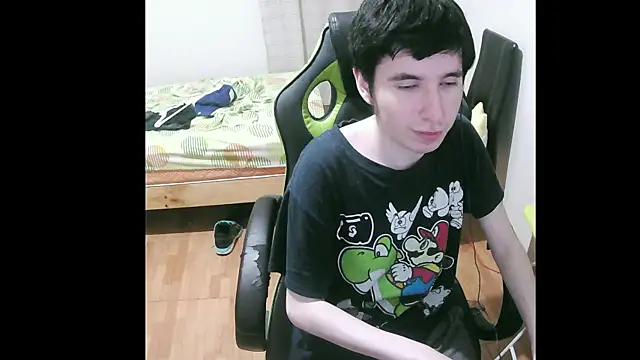 Snapshot of Twink_martinboy chatting on 28, 1, 2025 Twink martinboy online show from 28, 1, 2025