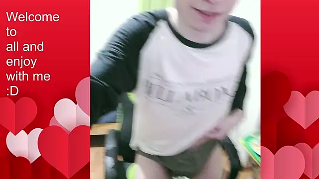 Snapshot of Twink_martinboy chatting on 29, 11, 2025 Twink martinboy online show from 29, 11, 2025