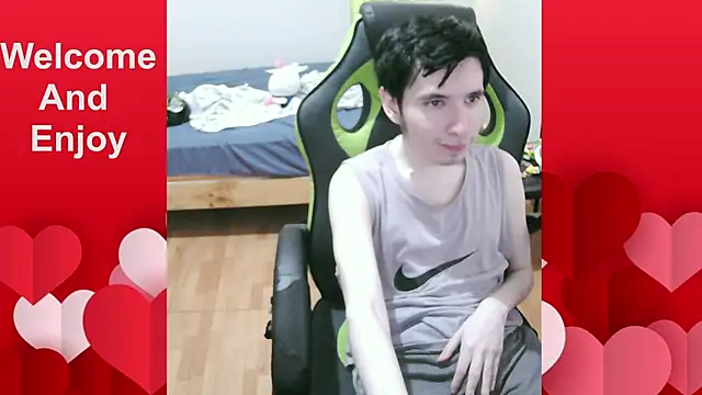 Twink martinboy online show from 21, 4, 2026