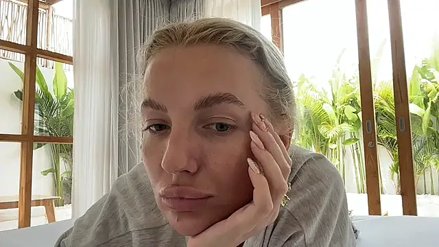 aestetick online show from 23, 11, 2025