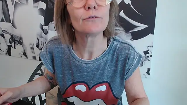 godinflower online show from 11, 3, 2025