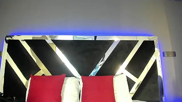 AmmyJones  online show from 2, 2, 2026