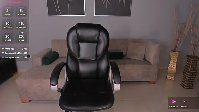 VeronicaCruz  online show from 1, 3, 2025