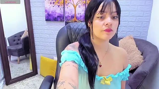 Snapshot of StefyGil_ chatting on 21, 10, 2025 StefyGil online show from 21, 10, 2025