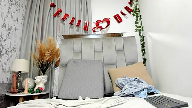 Snapshot of _Marcela__ chatting on 28, 2, 2025 Marcela online show from 28, 2, 2025
