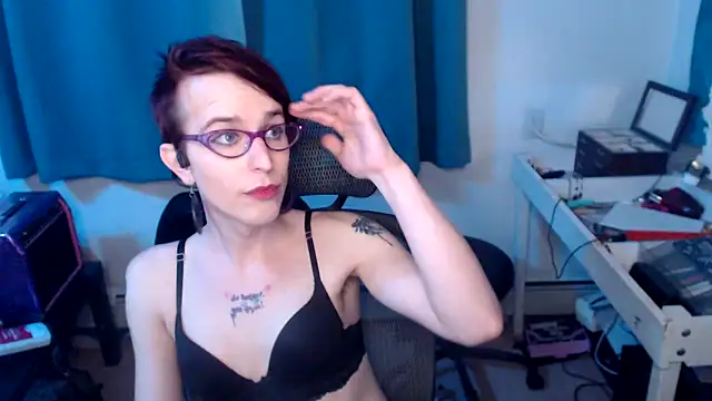 Snapshot of RyffBurnz chatting on 11, 3, 2025 RyffBurnz online show from 11, 3, 2025