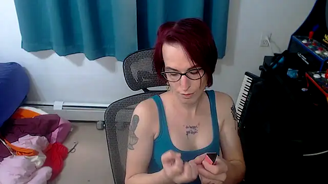 Snapshot of RyffBurnz chatting on 14, 10, 2025 RyffBurnz online show from 14, 10, 2025