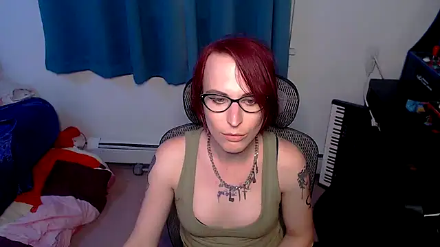 Snapshot of RyffBurnz chatting on 21, 10, 2025 RyffBurnz online show from 21, 10, 2025