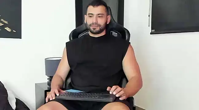 Dereck vega online show from 4, 12, 2024