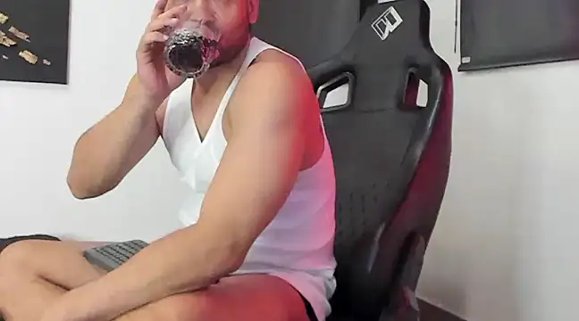 Dereck vega online show from 9, 1, 2025