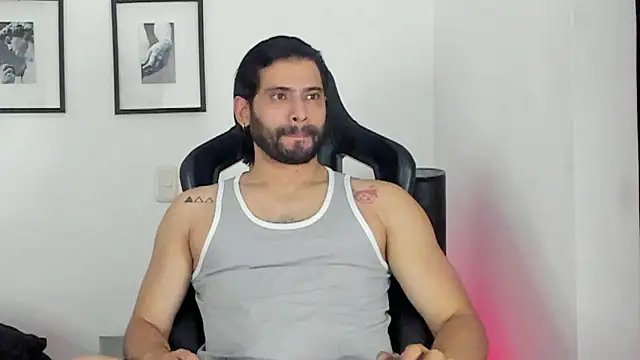 Snapshot of Dereck_vega chatting on 9, 7, 2026 Dereck vega online show from 9, 7, 2026