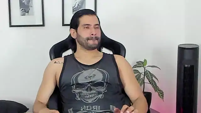Snapshot of Dereck_vega chatting on 23, 7, 2026 Dereck vega online show from 23, 7, 2026