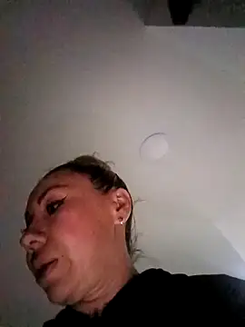 coral smitth online show from 19, 10, 2025