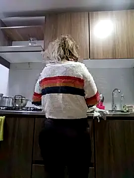 coral smitth online show from 3, 12, 2025