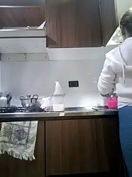 coral smitth online show from 26, 2, 2026