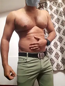Snapshot of Guyinshortss chatting on 27, 3, 2026 Guyinshortss online show from 27, 3, 2026