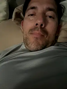 Snapshot of Papilobo12 chatting on 18, 10, 2025 Papilobo12 online show from 18, 10, 2025