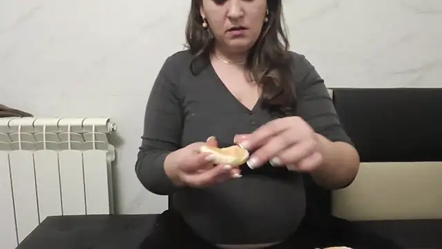 milfmomxx online show from 11, 1, 2025