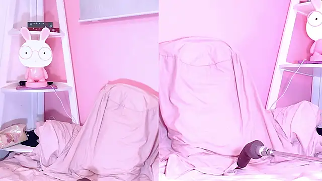 lovely  loreen online show from 11, 11, 2025