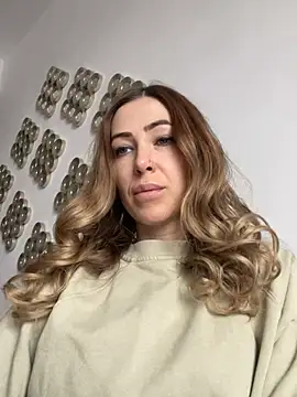 RaquelleDevon online show from 16, 2, 2025