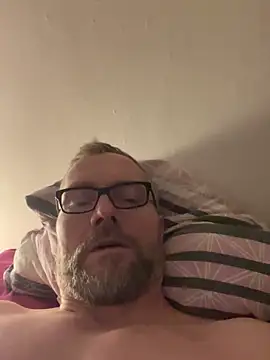 Snapshot of Rockburg chatting on 12, 2, 2025 Rockburg online show from 12, 2, 2025