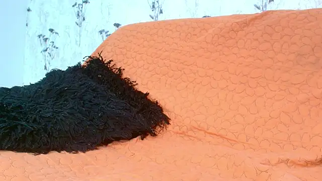 Snapshot of Mia_candy_0 chatting on 11, 2, 2025 Mia candy 0 online show from 11, 2, 2025